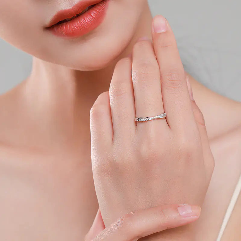 Chic Zircon Contemporary Versatile Geometric Stacked Silver Ring for Women