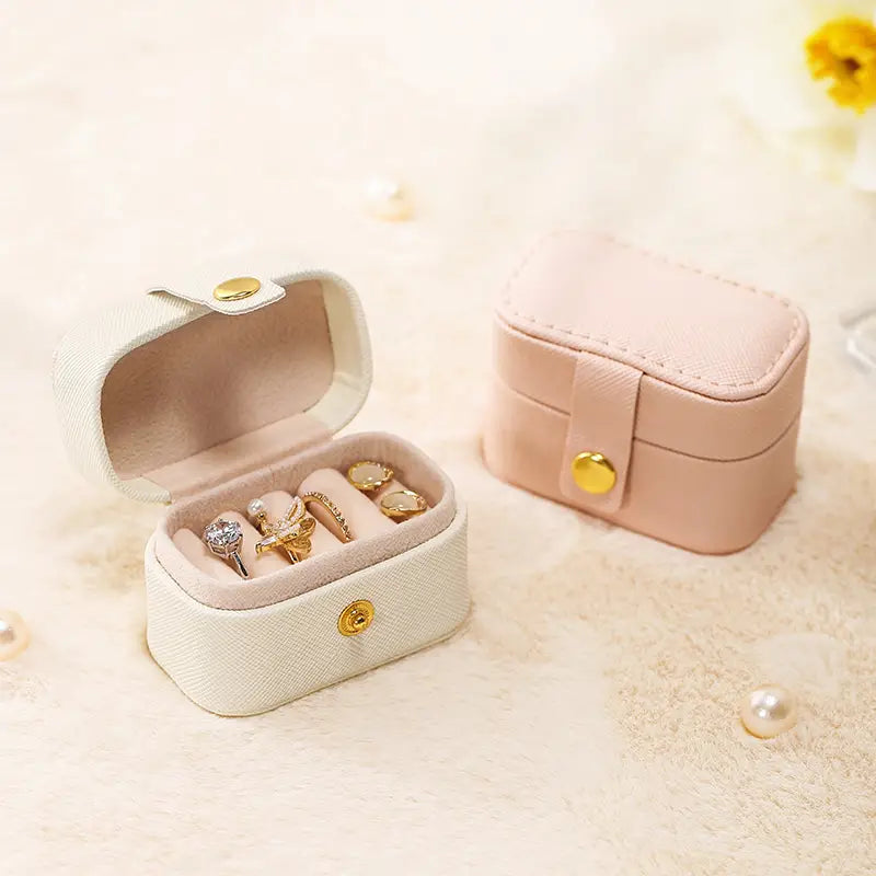 Compact Leather Ring Travel Case Ring Case Organizer